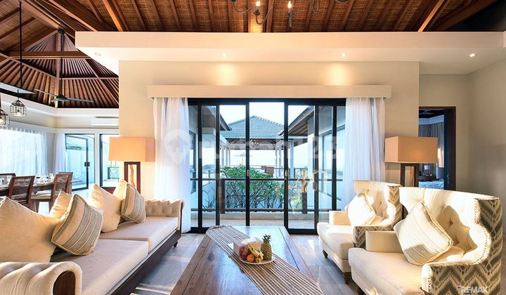 Villa With Comfortable Furniture For Sale In South Kuta.