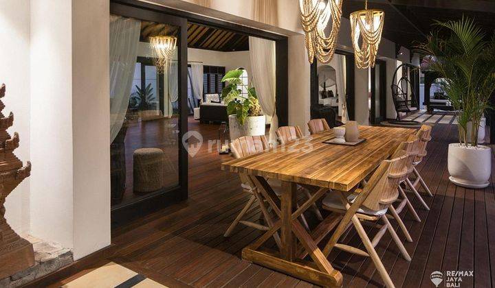 Villa Modern Colonial Luxury  in Canggu 1