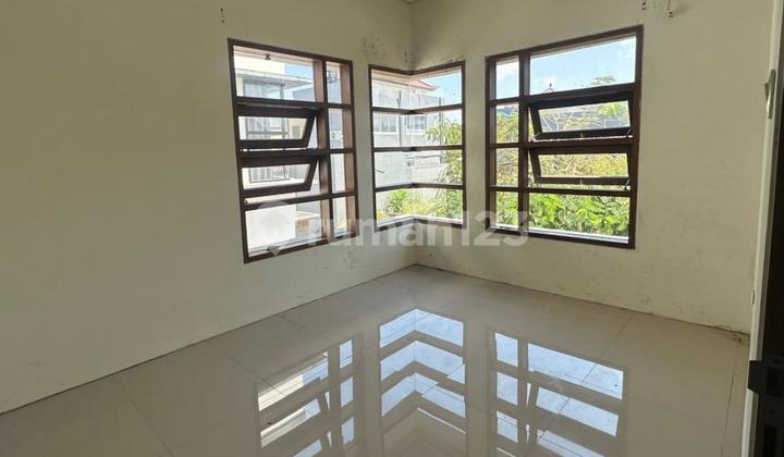 Rumah 2 Lantai Kawasan Premium dijual, area Nusa Dua. Rumah 2 Lantai Kawasan Premium dijual, area Nusa Dua.