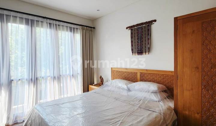 Minimalist Villa for rent in Petitenget. Minimalist Villa for rent in Petitenget.