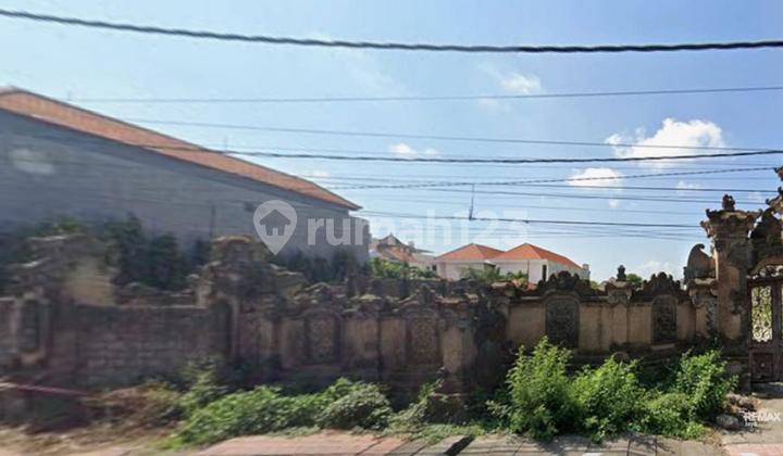 Downtown Denpasar land for lease.