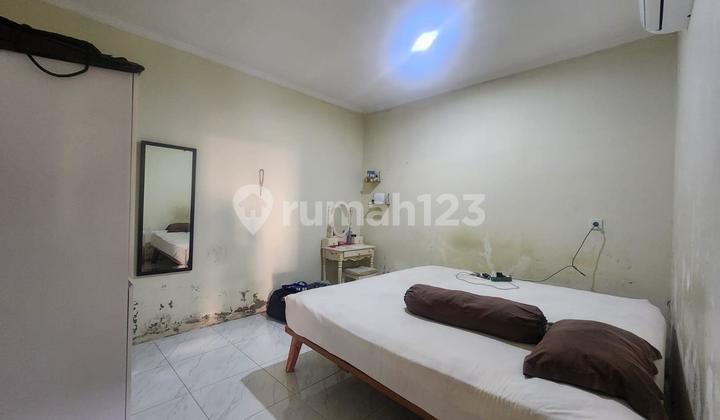 Land price house for sale in central Renon. 2