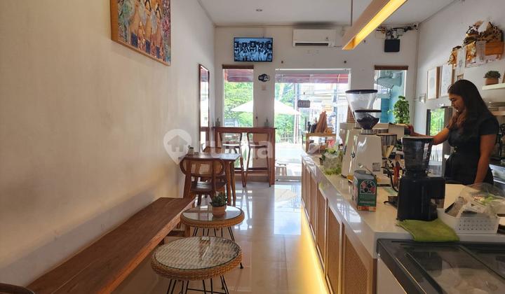 Shop House for Rent in Central Renon. 2