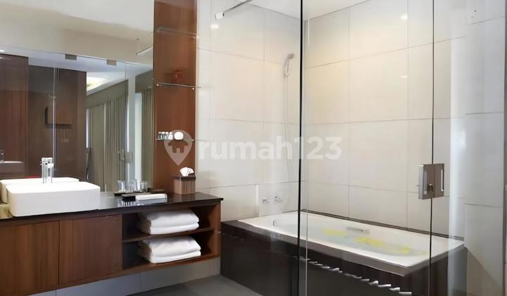 Hotel for sale in the center of Denpasar City. 2