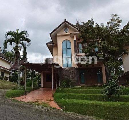 Jual villa batu kusuma agri luas poros jalan⁸ 1