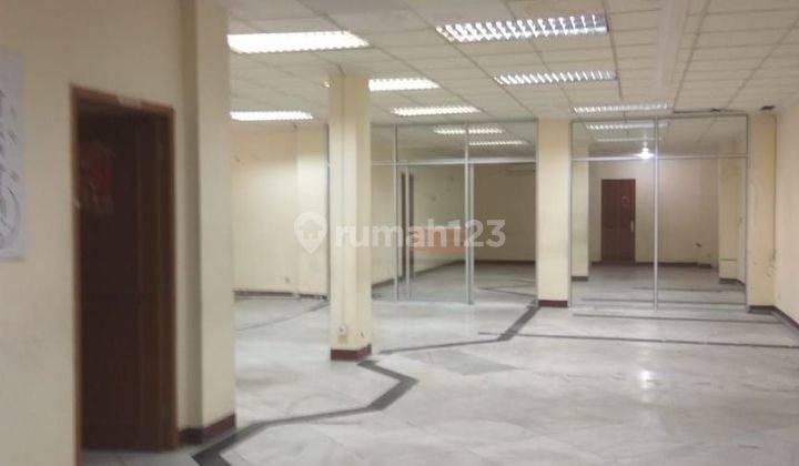 Gedung dijual am Sangaji Petojo raya Kantor 2