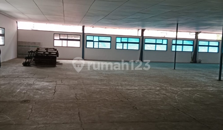 Warehouse for Rent, Only the 2nd Floor, Teluk Gong