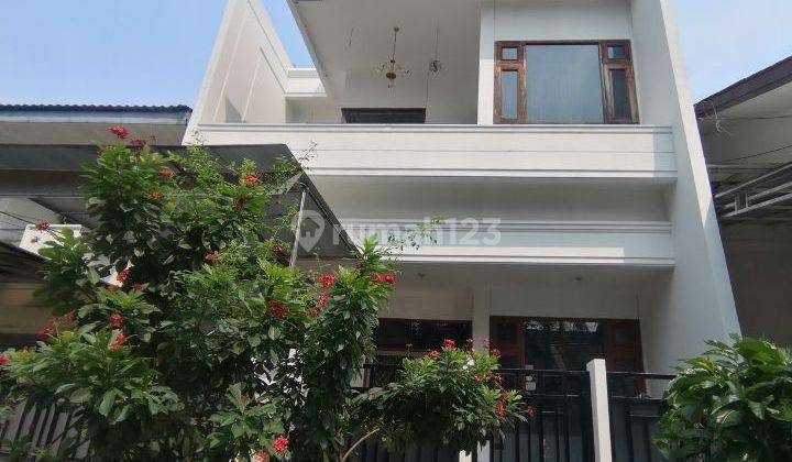 Rumah Disewakan Tanjung Duren Utara Jkt Barat 1