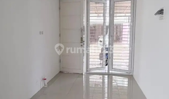 House for Rent Greencort Cengkareng
