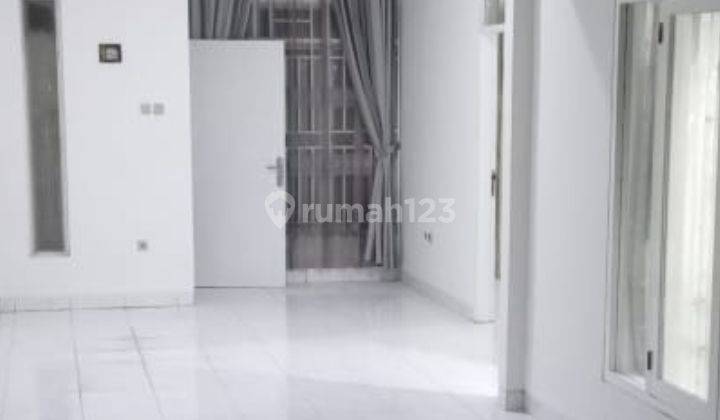 Rumah Disewakan Dan Dijual Duta Garden 1