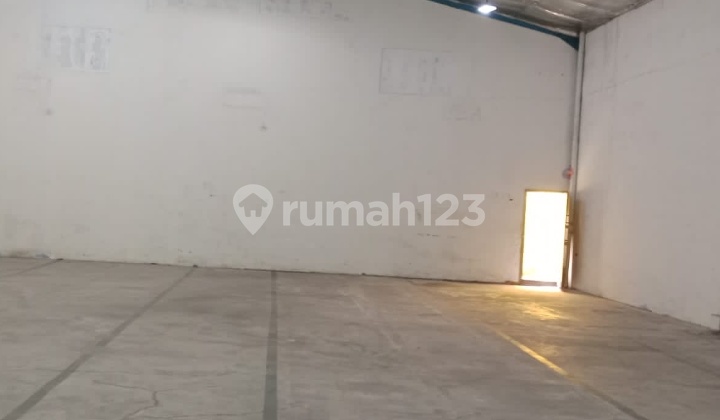 Warehouse for Rent at Bandara Mas