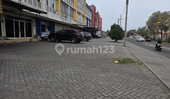 Shop for Rent CBD Pelem Near Lotte Mart Citra 1 2