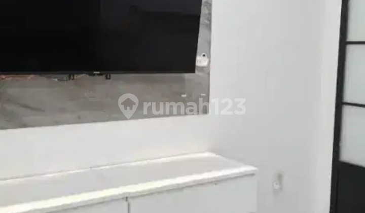 Shop for Rent at Golden Palm Citra 5, West Jakarta 1