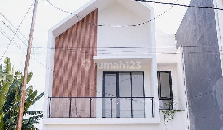 RUMAH BARU SCANDINAVIAN DALAM CLUSTER 50 UNIT NEMPEL TOL DAN FASILITAS UMUM SIAP HUNI JAKARTA SELATAN 1