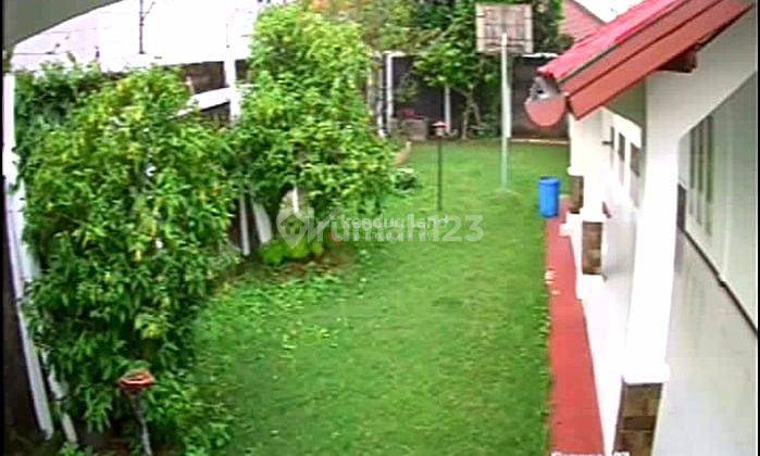 Rumah luas asri dan nyaman 
Lokasi Ciputat
Tangerang Selatan 2