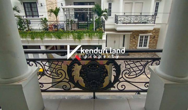 Rumah Moderen Classic Dekat Cilandak Strategis Jakarta Selatan 1