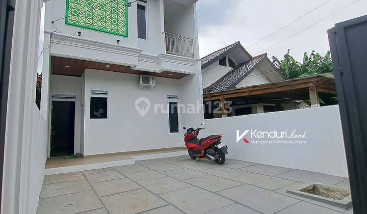  RUMAH MEWAH DALAM KOMPLEK AKSES 2 MOBIL DEKAT CILANDAK 1