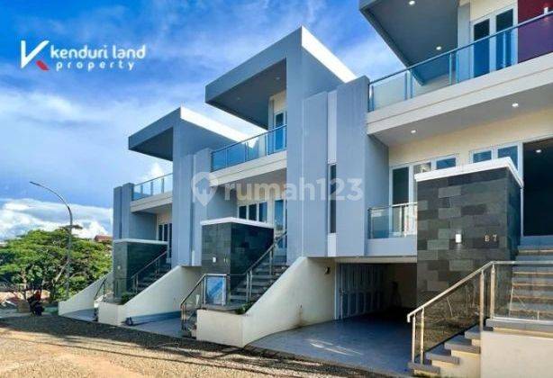 Townhouse mewah modern 3 lantai strategis di depok 2