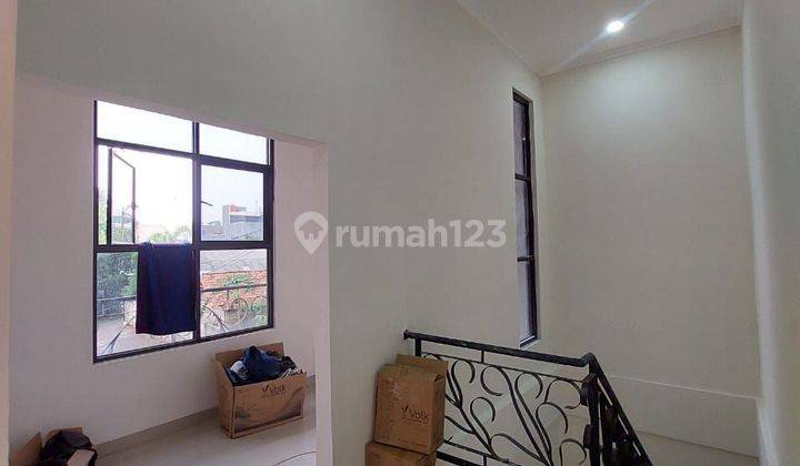 Dijual Rumah cluster di jakarta selatan akses strategis 2mobil 2