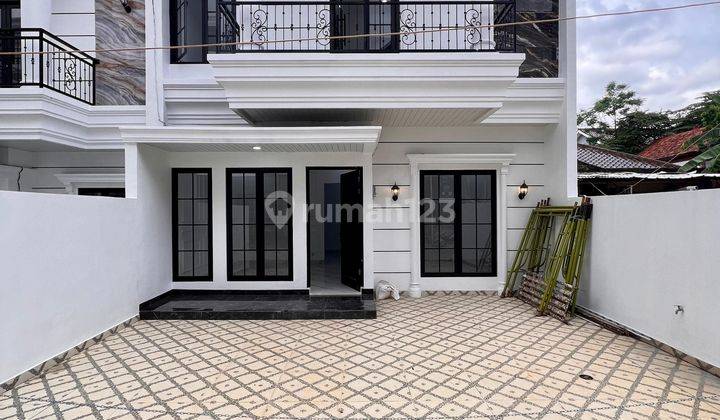 Rumah Cluster Cantik Bagus di Jagakarsa Jakarta Selatan  1