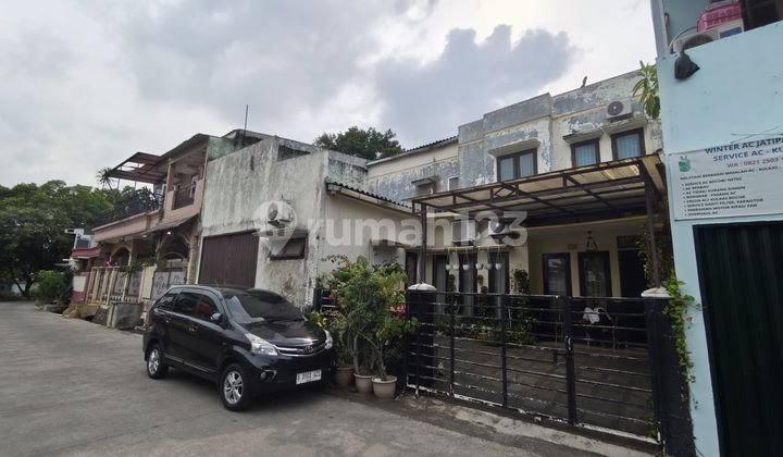 Rumah Second Tanah Luas Di Jatipadang Jakarta Selatan Rumah Second Tanah Luas Di Jatipadang Jakarta Selatan