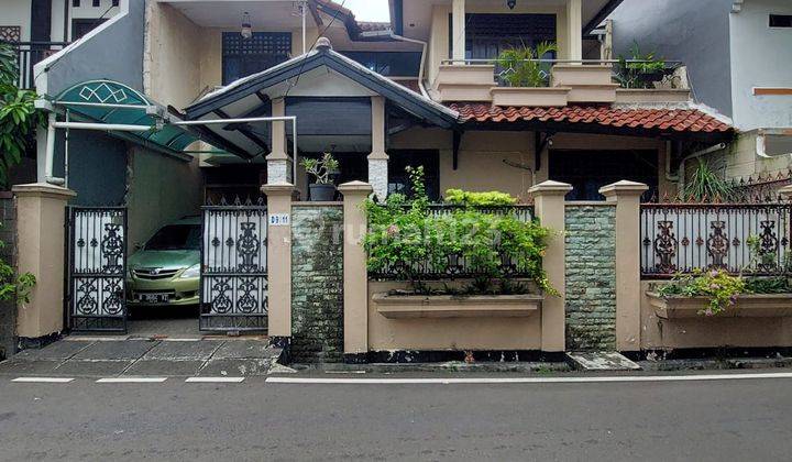 Dijual Cepat Rumah Mewah Dalam Komplek Jakarta Timur 1