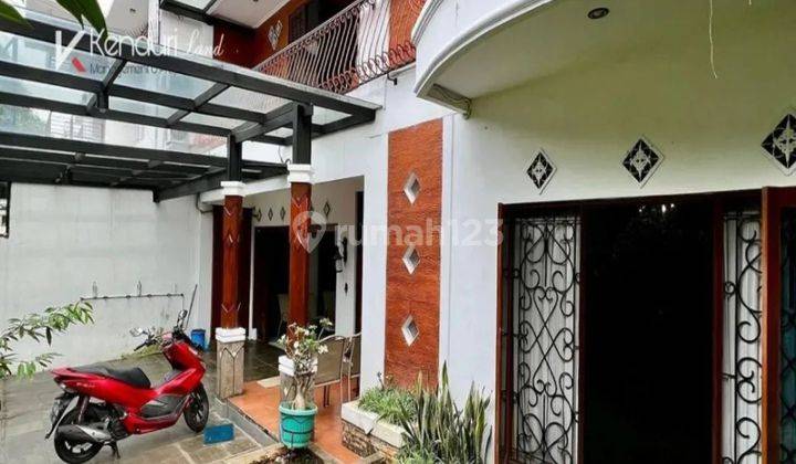 Rumah Secondary Asri dan Nyaman Akses Strategis di Kebayoran Baru 1