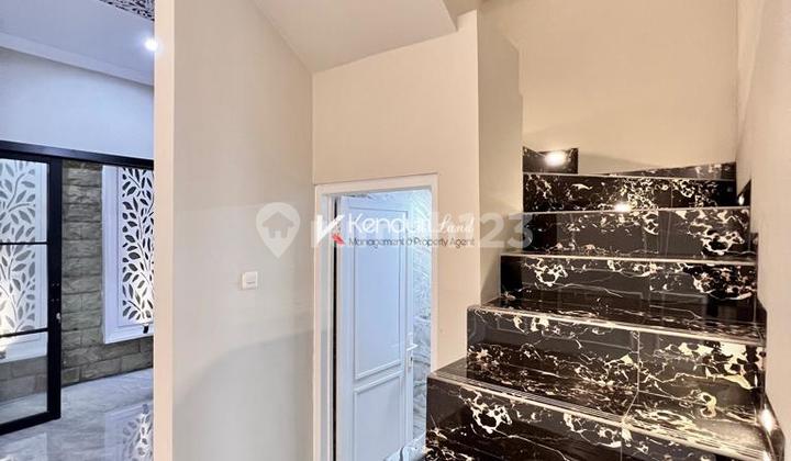 Rumah Mewah Classic Modern Dalam Cluster Akses 2 mobil di Ragunan 14