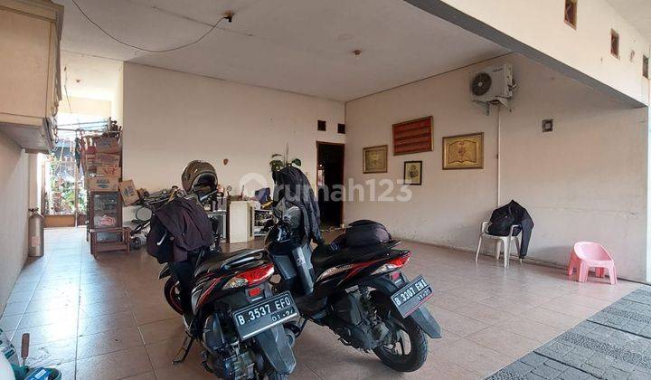 Dijual Cepat Rumah Asri Strategis Dekat Jalan Utama di Jagakars 2