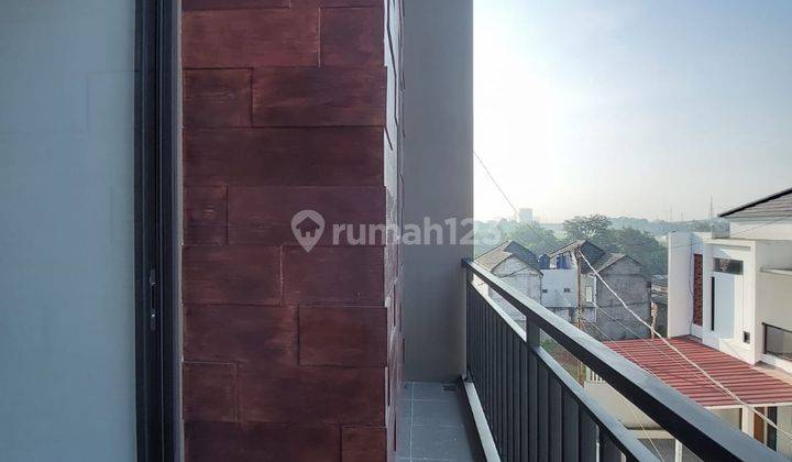 Rumah Scandinavian Modern Split Level Dekat Tol Tanah Baru Depok 2