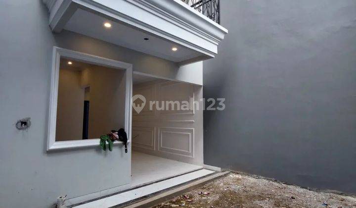 Brand New Townhouse Lokasi Dekat Stasiun Lenteng Agung Jagakarsa 2