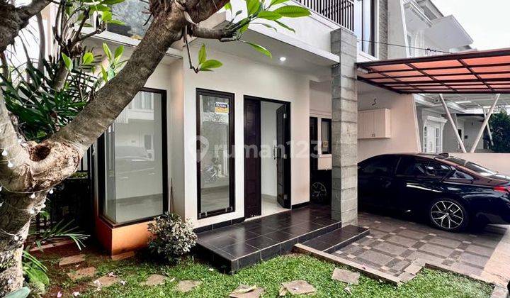 Townhouse Mewah Tanah Luas Harga Murah Lokasi Pojok di Jagakarsa 2