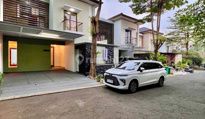 Rumah Mewah Townhouse Modern Asri Nyaman Dekat Mrt Lebak Bulus  1