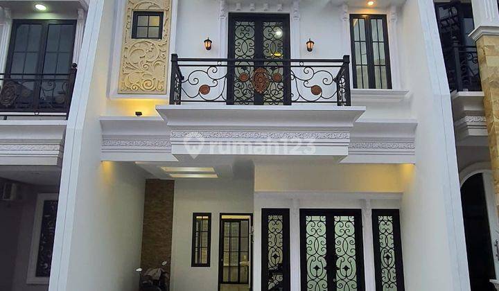 Rumah Mewah Classic Modern Cluster Akses 2 Mobil Di Pasar Minggu 1