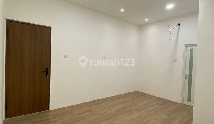 Rumah Mewah Minimalis Modern Semi Furnished Strategis di Cilandak 2