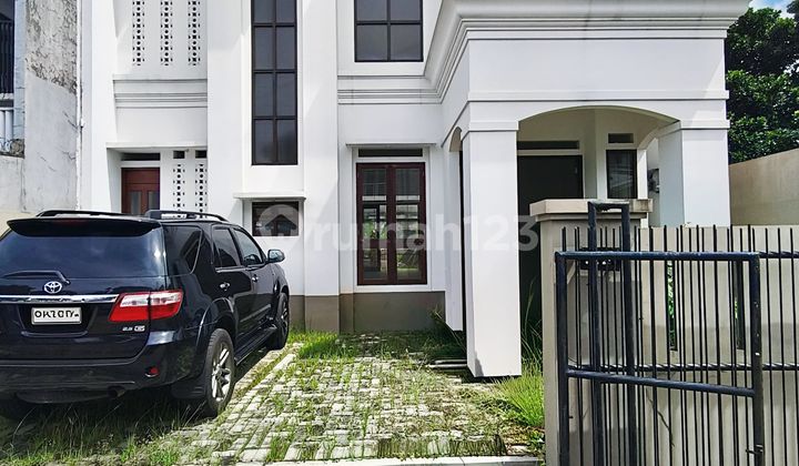 Rumah Mewah Modern Classic Strategis Dekat Mrt Lebak Bulus Rumah Mewah Modern Classic Strategis Dekat Mrt Lebak Bulus