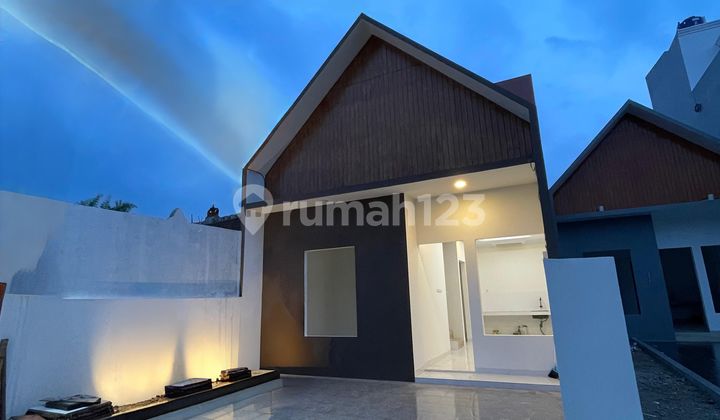 Rumah Baru Siap Huni 1 ½ Lantai Row Jalan Besar Di Kukusan Depok Rumah Baru Siap Huni 1 ½ Lantai Row Jalan Besar Di Kukusan Depok