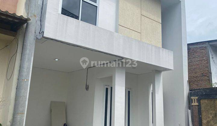 Rumah Millenial Super Nyaman 2 lantai Dalam Cluster Callista Residence Condet Jakarta Timur 1