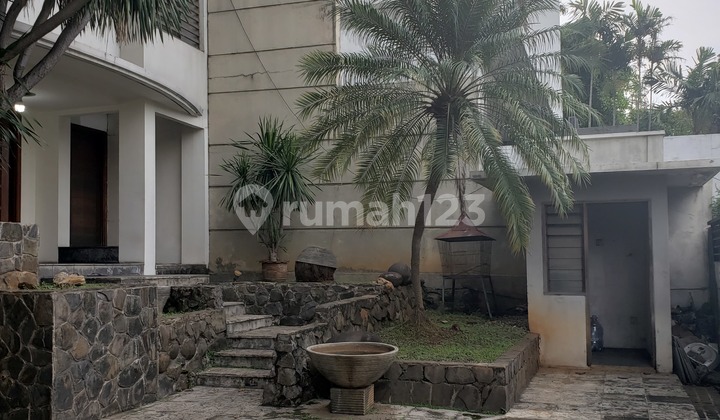 Rumah 3 Lantai Cocok Untuk Kantor Di Jakarta Pusat 2