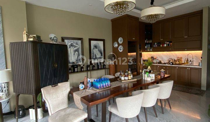 Rumah Mewah 3 Lantai Di Kawasan Elite Simprug Jakarta Selatan 2