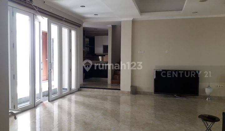 Rumah Untuk Hunian Atau Kost Hanya 750m Dari Menara BNI  2