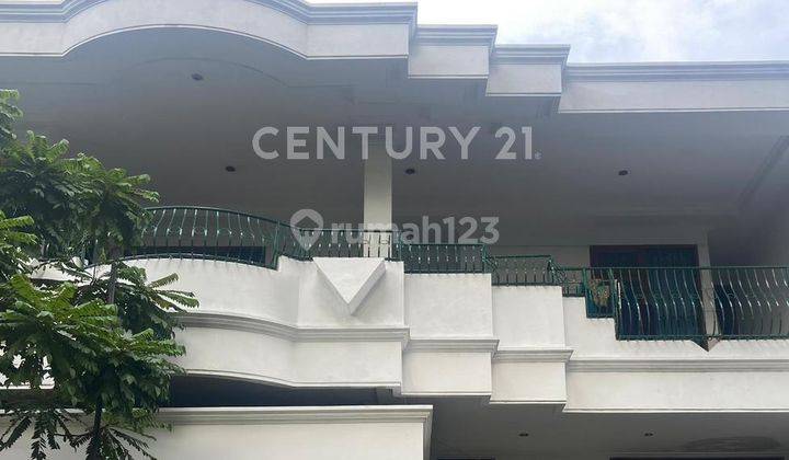 Rumah Dijual 2 Lantai Siap Huni Jl. Senopati Jakarta Selatan 1