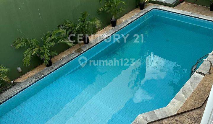 Dekat Senayan Rumah Siap Huni Dengan Pool Di Permata Hijau 1