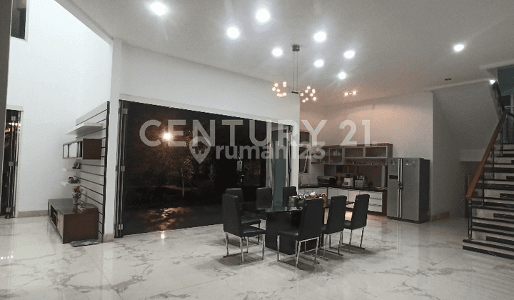 Dijual Rumah Mewah Telaga Golf Bsd City Siap Huni Semi Furnished 1