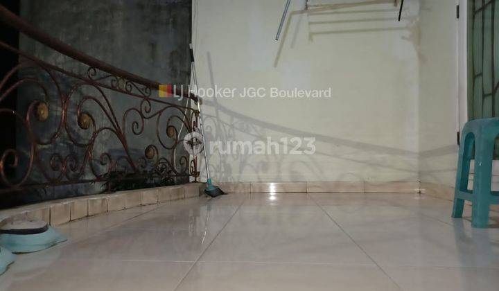 Disewakan Rumah 3 Lantai Furnished di Kompleks Duren Sawit Jakarta Timur 2