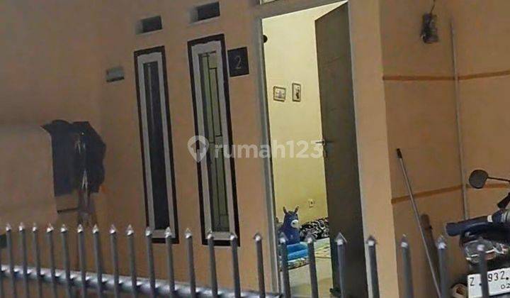 Rumah siap huni 50 meter dari di Jalan raya kalimulya Depok 1