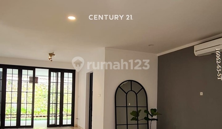 Disewakan Rumah Siap Huni Dalam Cluster Discovery Bintaro 2