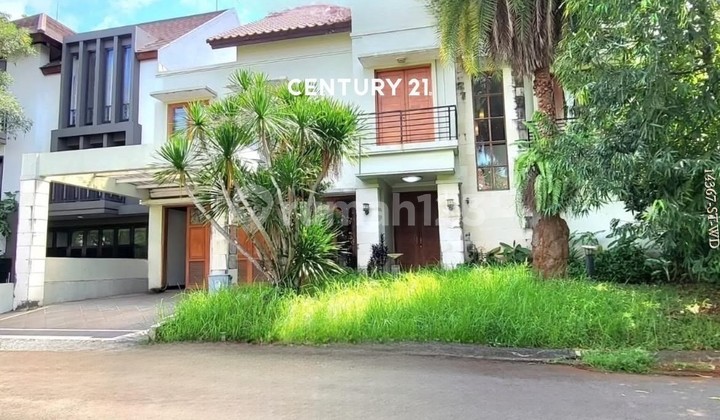 Dijual Murah Rumah di Depan Taman di Cluster Bagus di Sektor 9 Dijual Murah Rumah di Depan Taman di Cluster Bagus di Sektor 9