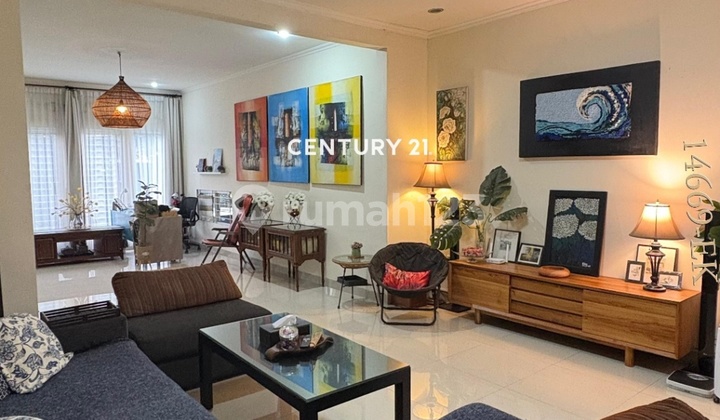 For Sale, a Cozy and Comfortable Home Near the Station in Bintaro