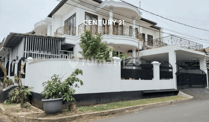 Dijual Rumah Hook Semi Furnised di Dekat Sektor 1 Bintaro